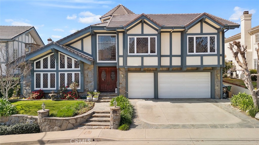 24840 Wooded Vista