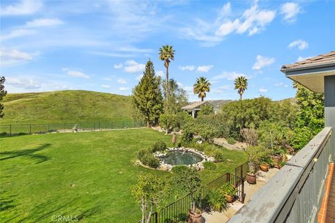 Tiny photo for 24840 Wooded Vista Vis, West Hills, CA 91307 (MLS # SR26047276)