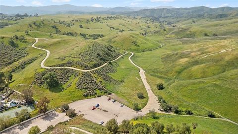 Tiny photo for 24840 Wooded Vista Vis, West Hills, CA 91307 (MLS # SR26047276)