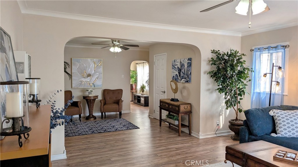 3854 Arlington Avenue