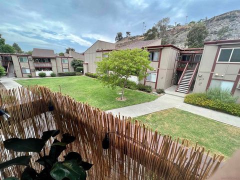 Photo of 5462 Adobe Falls Rd Rd #11, San Diego, CA 92120 (MLS # 260006366SD)