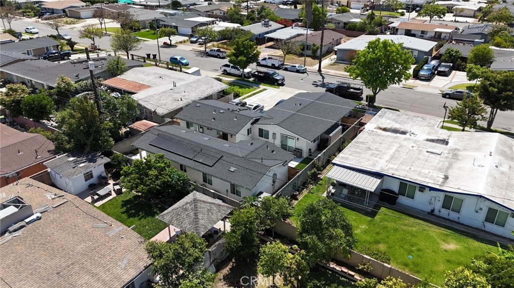 940 N Garden
