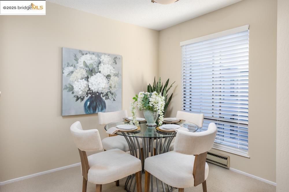 7 Commodore Drive A460