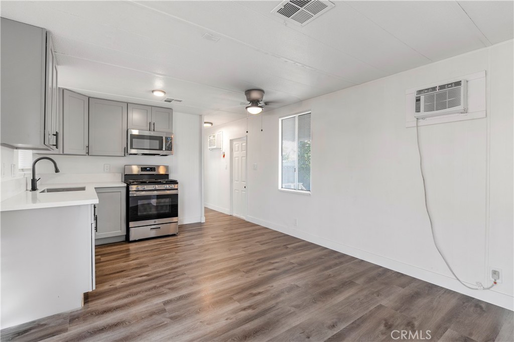 5580 Moreno Street 87