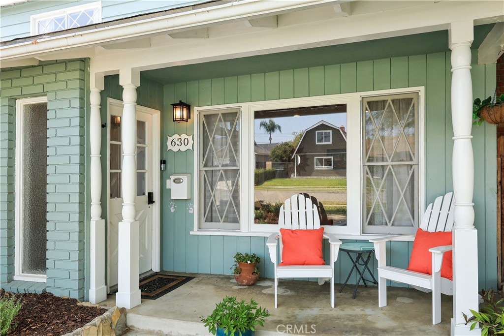 630 E Vista Del Gaviota Avenue