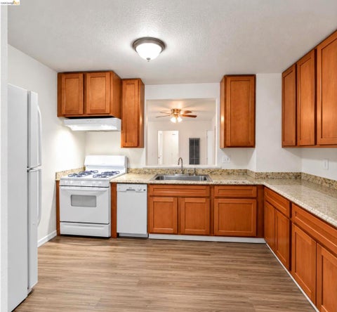 Tiny photo for 2223 Bonar St ST, Berkeley, CA 94702 (MLS # 41151589)