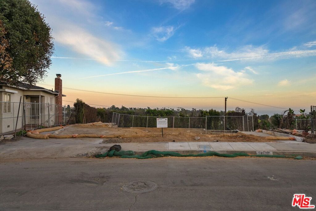 16510 Chattanooga Place