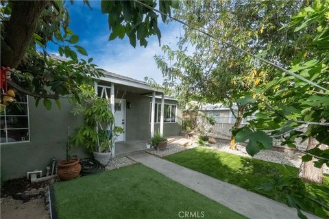 Photo of 15719 Romar Street, North Hills, CA 91343 (MLS # SR26104346)