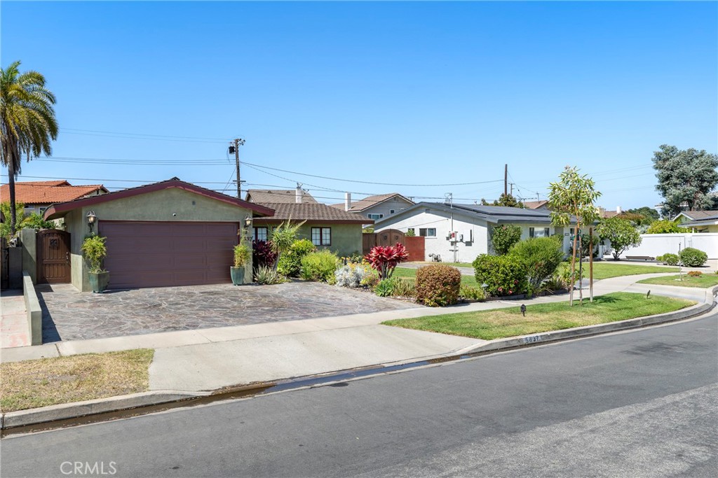 5837 Los Arcos Way