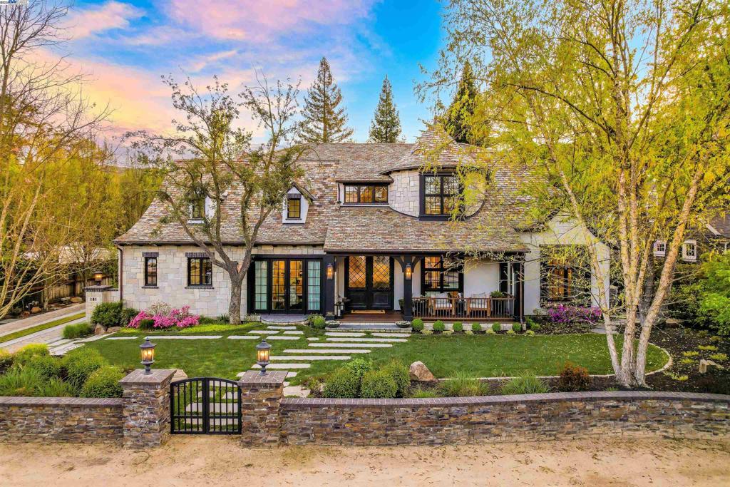 Completed in 2020, this over 8,200 sq ft home offers 7 bedrooms, 6 full and 3 half baths, and is just minutes from downtown’s vibrant shops, cafés, and wine bars. Exquisite finishes include Venetian plaster walls, marble and hardwood floors, soaring ceilings, and custom millwork. The gourmet kitchen is a chef’s dream, featuring a 48” Thermador range, 60” Thermador fridge, Miele coffee system, commercial-grade ice maker, Zip HydroTap, and oversized island with tech integration.The main-level primary suite is a private retreat with a spa-like bath, heated floors, steam shower, and boutique-style closet with motorized wardrobe lifts. The lower level features a media room, full bar, 1,120-bottle wine cellar, and top-tier appliances. Enjoy three laundry areas, a workroom, and a concrete-reinforced vault. The 660 sq ft covered outdoor pavilion includes a fireplace, BBQ, heaters, and TV—ideal for entertaining. A 960 sq ft detached garage with full bath offers future ADU potential (buyer to verify). 181 Sonora is more than a home—it's a lifestyle.