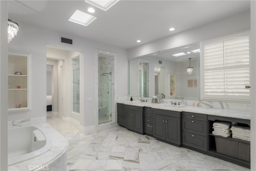 Balboa (One Ford Road) (OFBB) - Residential
