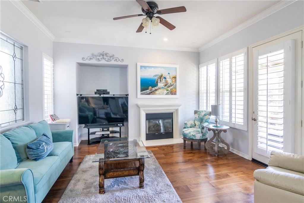23723 Maple Leaf Court