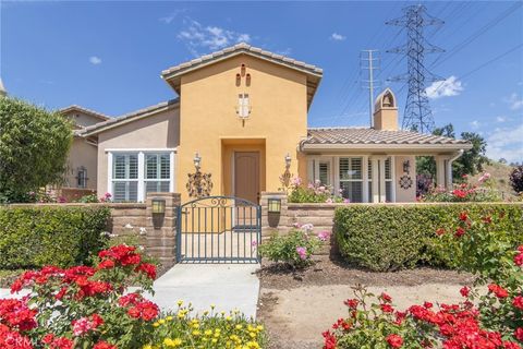 Photo of 23723 Maple Leaf Court, Valencia, CA 91354 (MLS # SR26110494)
