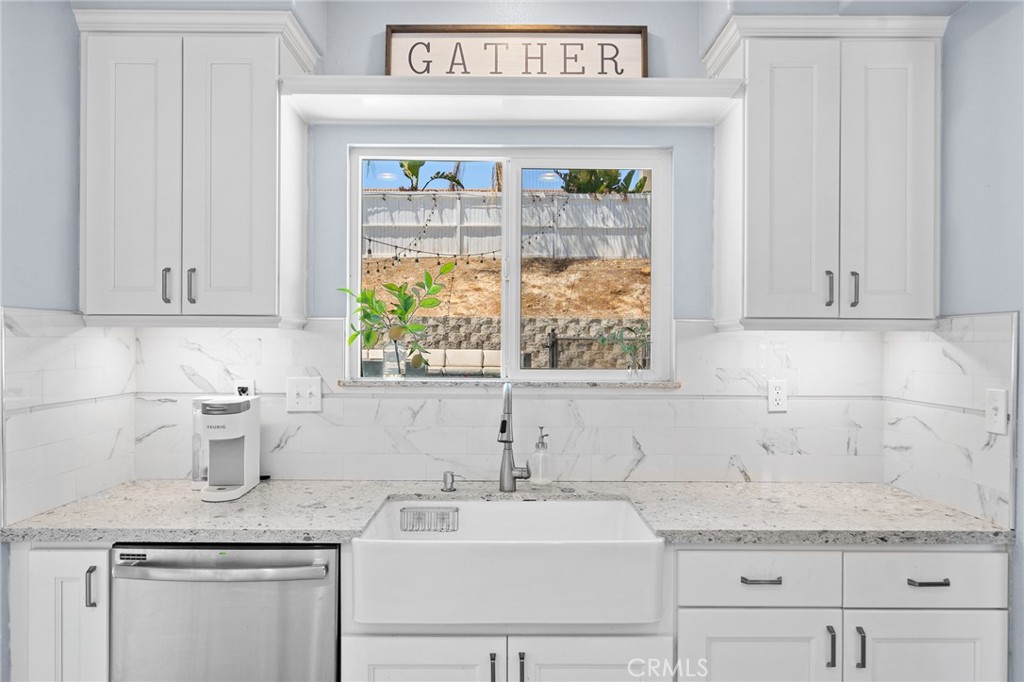 3228 Willow Park Drive