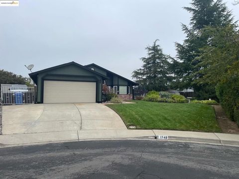 1748 Pine Ct Oakley CA 94561