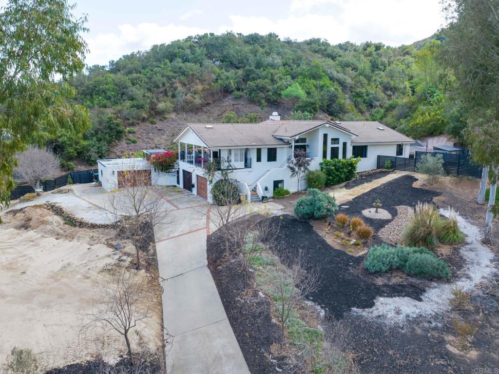 19950 Elfin Forest Ln