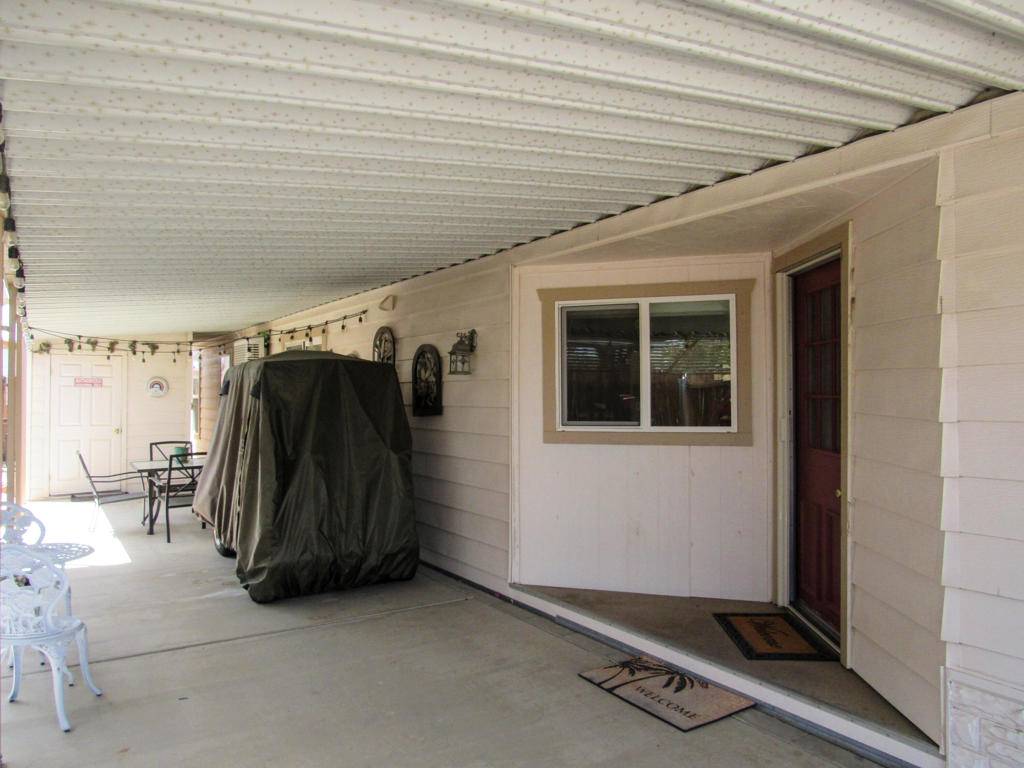 Palm Desert Greens - Manufactured In Park