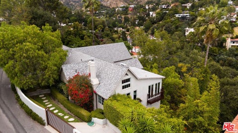 Photo of 2356 Hollyridge Drive, Los Angeles, CA 90068 (MLS # 26867029)