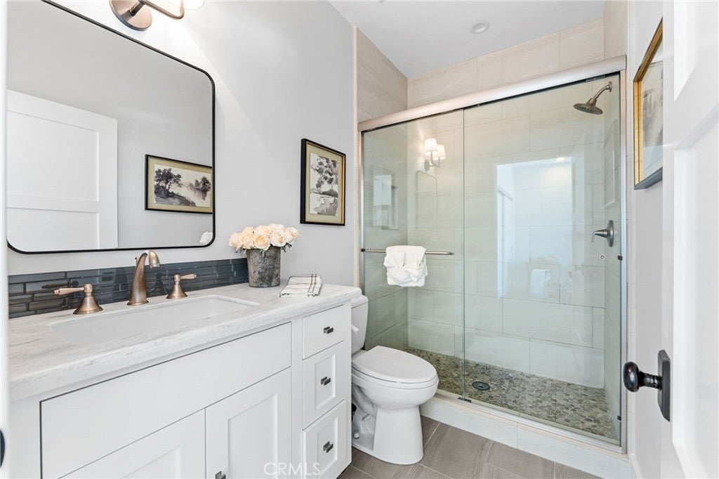 1807 Newport Hills E, Newport Beach CA 92660 - Photo 32