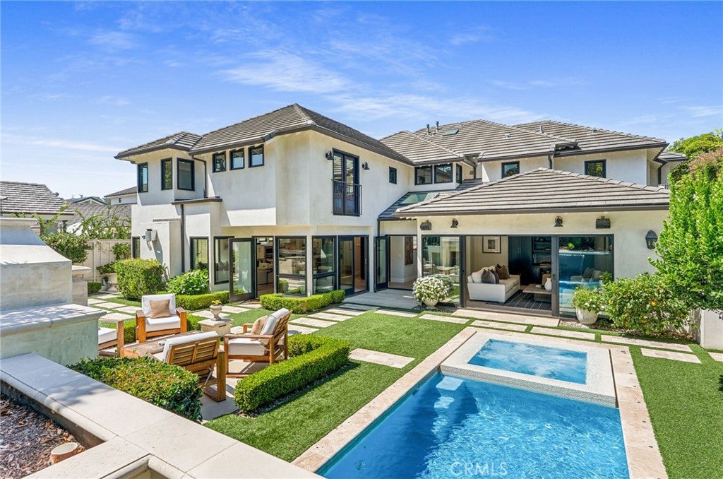 1807 Newport Hills E, Newport Beach CA 92660 - Photo 37