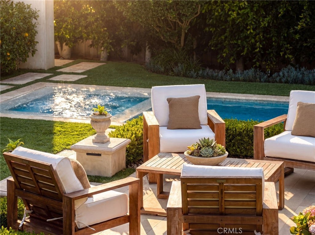 1807 Newport Hills E, Newport Beach CA 92660 - Photo 44