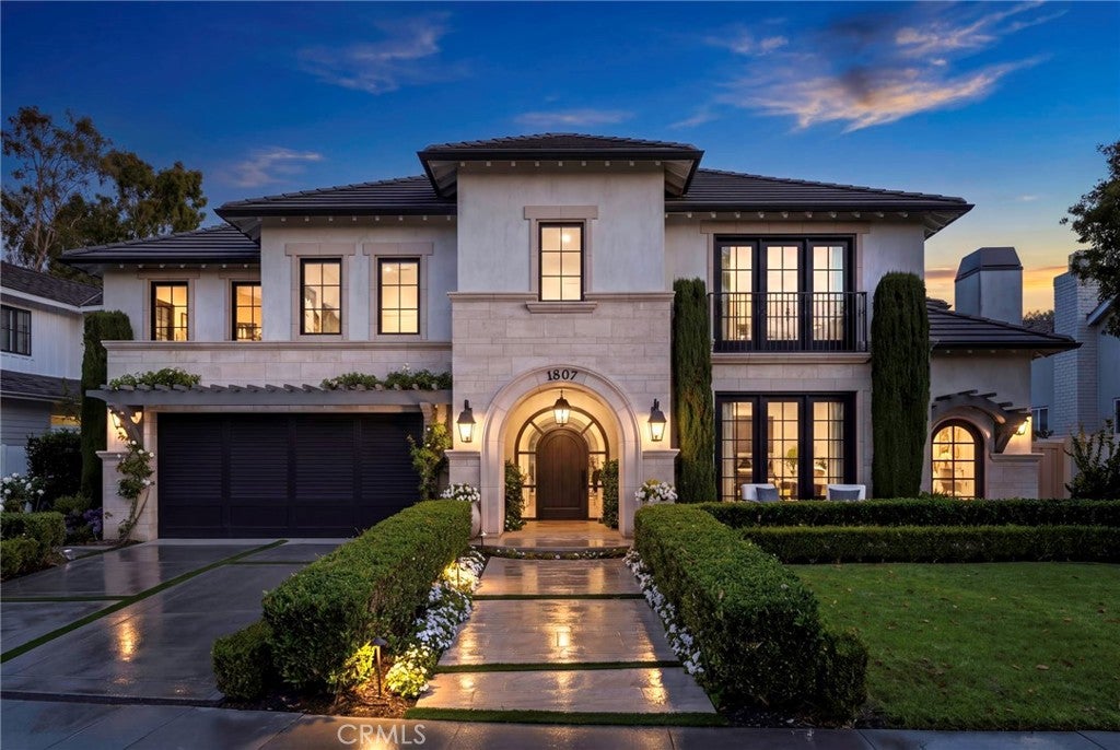 Photo of 1807 Newport Hills DR E, Newport Beach, CA 92660 (MLS # NP26129297)