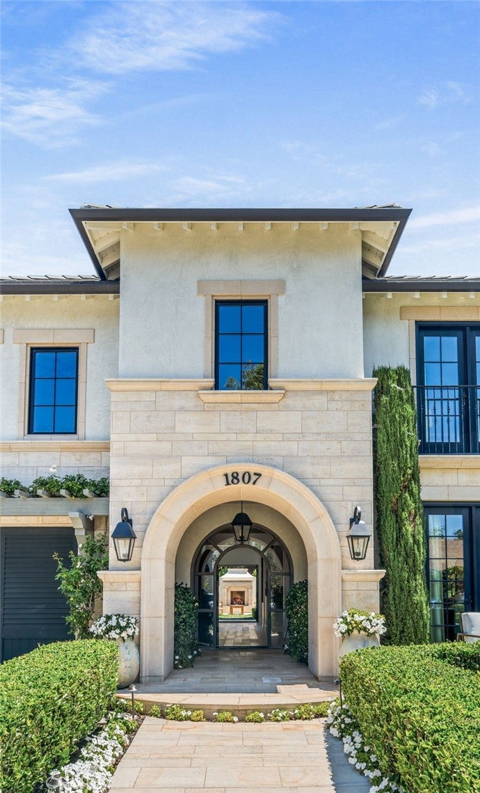 1807 Newport Hills E, Newport Beach CA 92660 - Photo 50