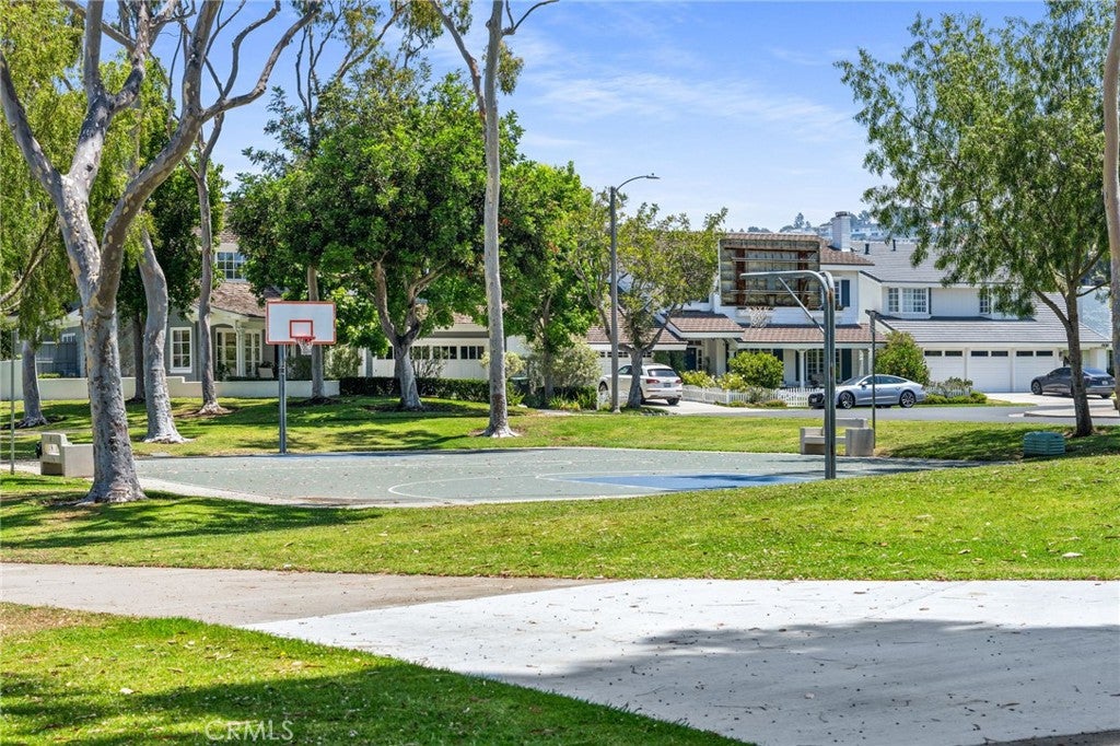1807 Newport Hills E, Newport Beach CA 92660 - Photo 52