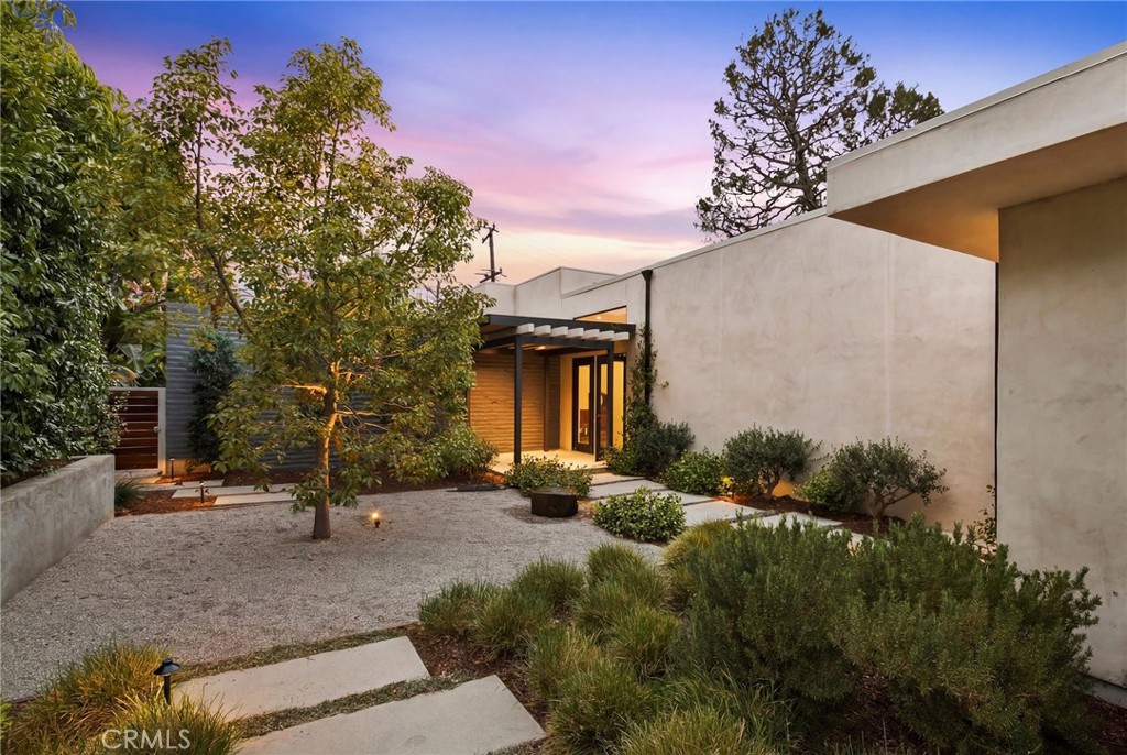 6085 Woodfern Drive