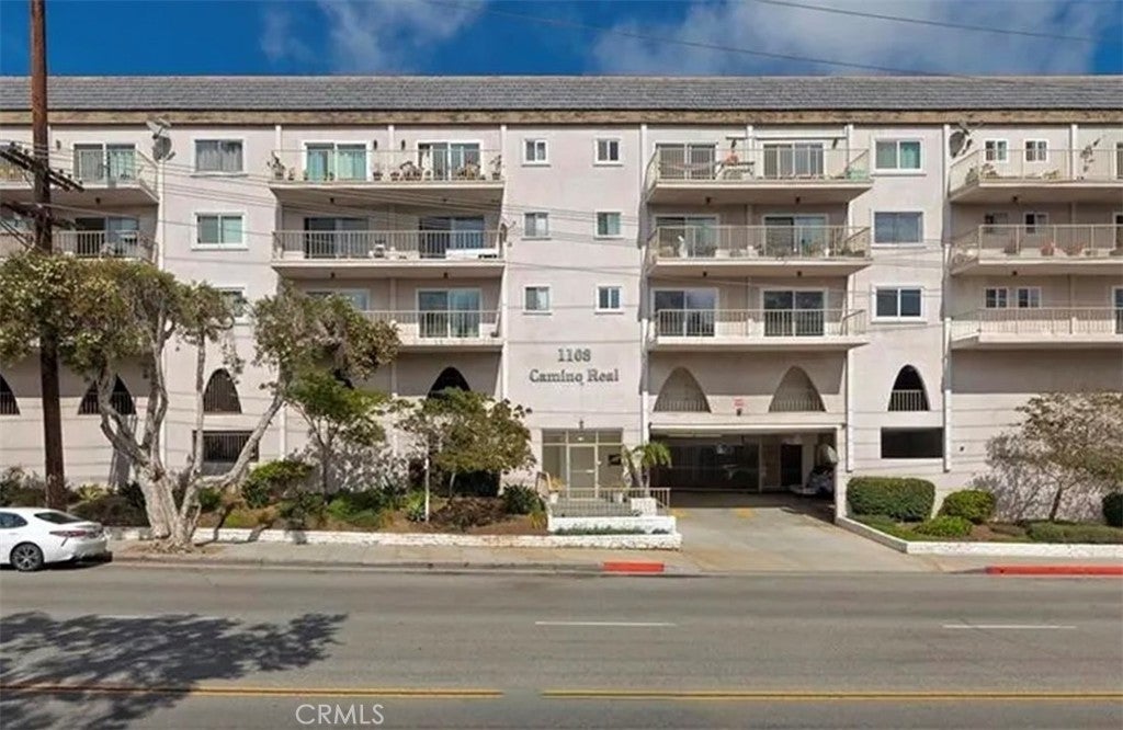 1108 Camino Real