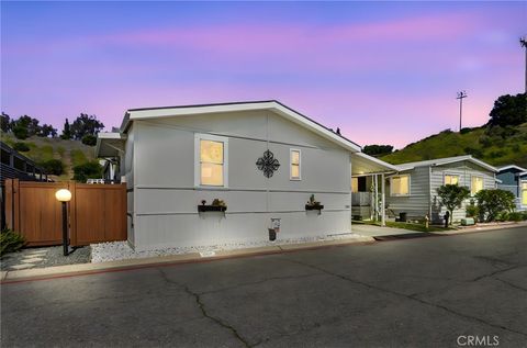 Photo of 4901 Green River Rd #303, Corona, CA 92880 (MLS # PW26052365)