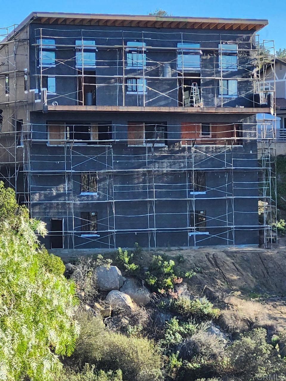 9626 Indian Creek Way