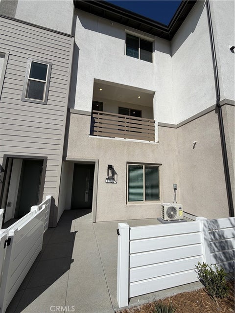 Photo of 1304 N Pinecrest Paseo, Ontario, CA 91762 (MLS # WS26213111)