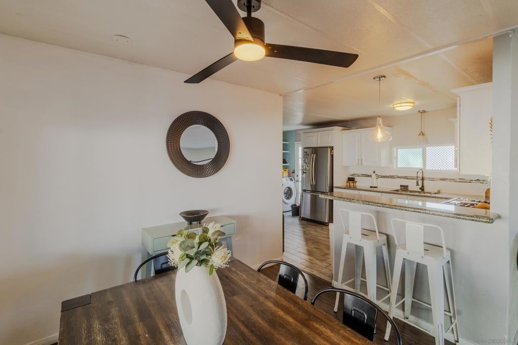 10800 Woodside SPC 210