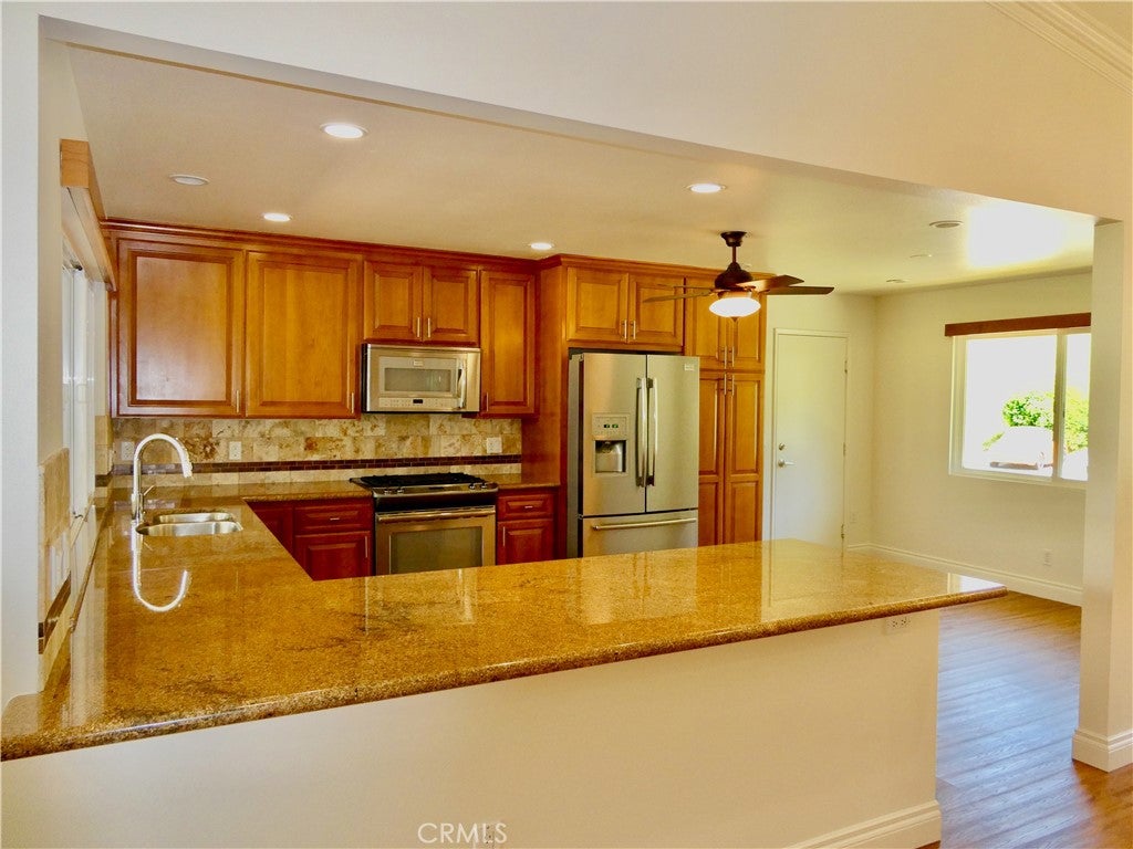 23531 Via Murillo, Mission Viejo CA 92692 - Photo 11