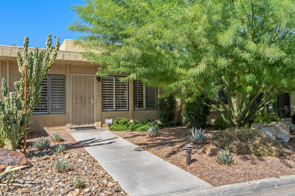 2433 Los Patos Drive