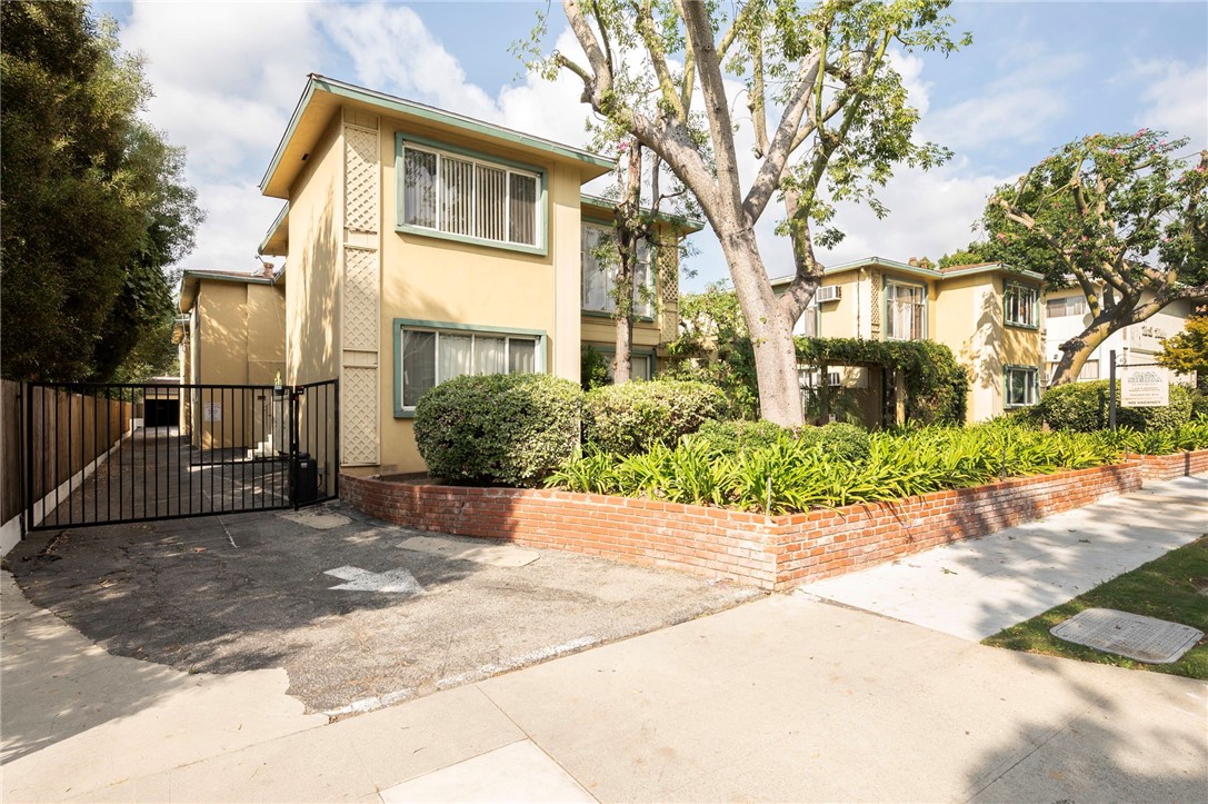 Properties 3 515 N El Molino Avenue