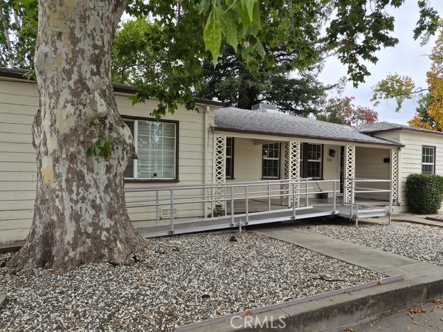 111 Baxter Avenue