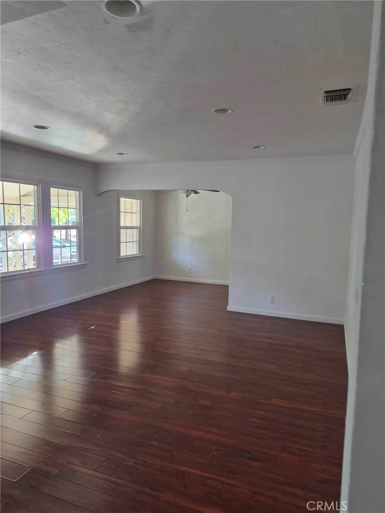 111 Baxter Avenue