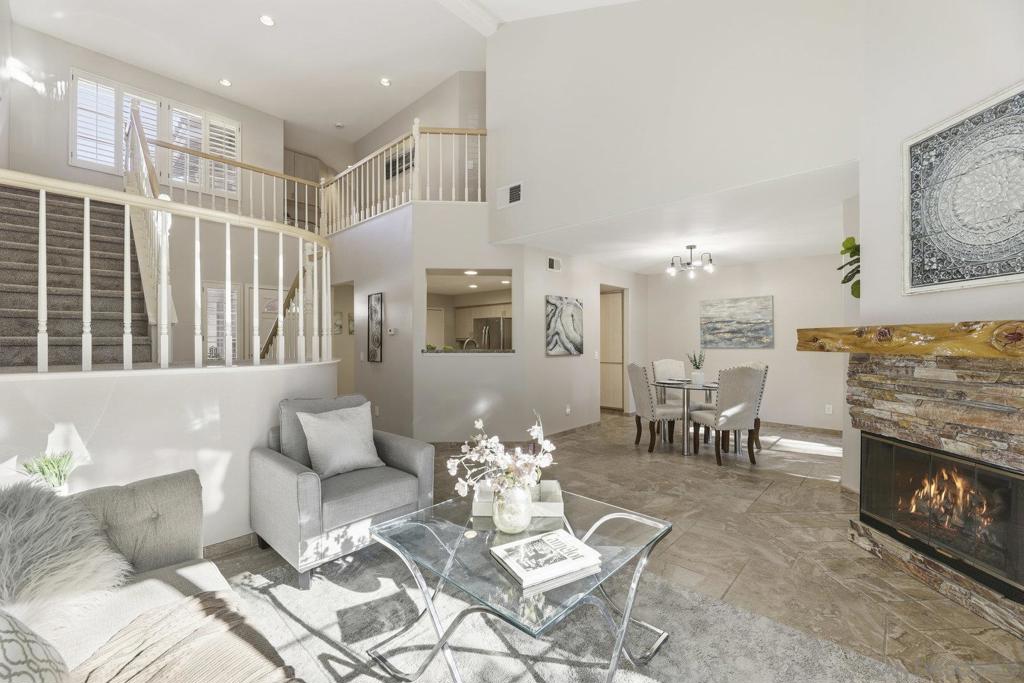 11908 Tivoli Park Row 7