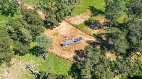 Tiny photo for 0 Tres Vista, Paso Robles, CA 93446 (MLS # NS26058065)