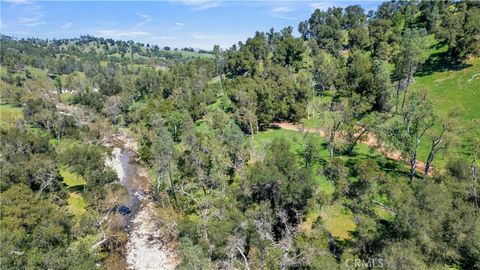 Tiny photo for 0 Tres Vista, Paso Robles, CA 93446 (MLS # NS26058065)