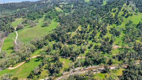 Tiny photo for 0 Tres Vista, Paso Robles, CA 93446 (MLS # NS26058065)