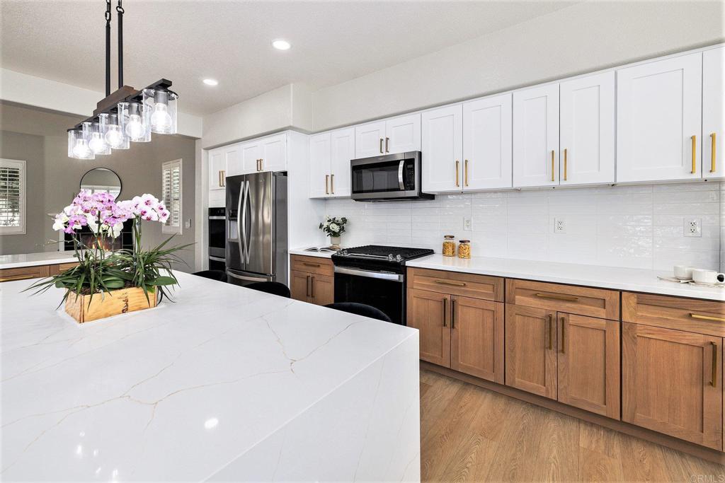 1924 Crossroads Street