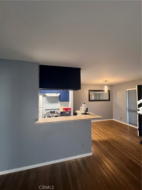 Photo of 812 Coriander Dr, Torrance, CA 90502 (MLS # OC25269597)