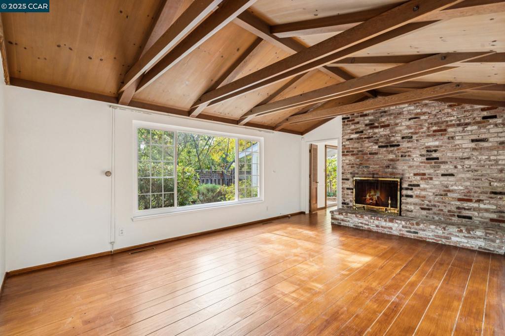 WALNUT BLVD - Residential