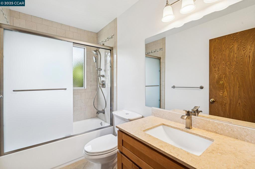 WALNUT BLVD - Residential