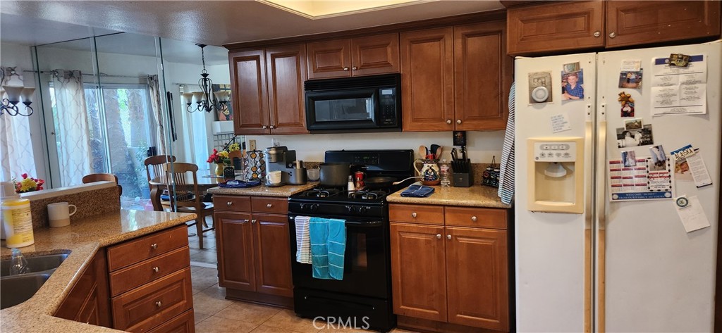 Del Prado Builder I (DP) - Residential Lease