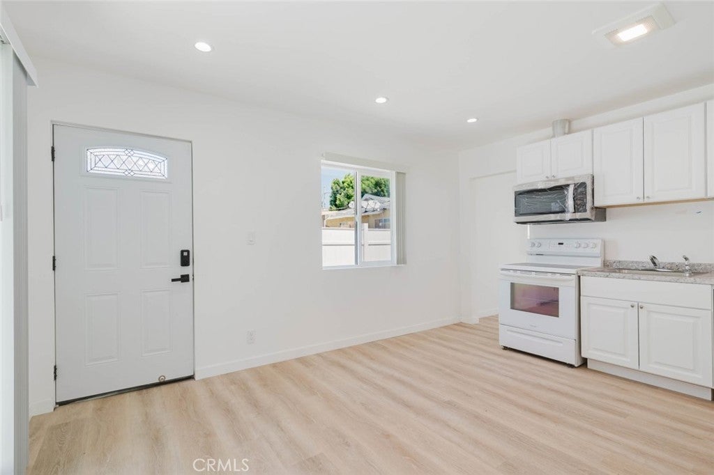 13138 Corcoran