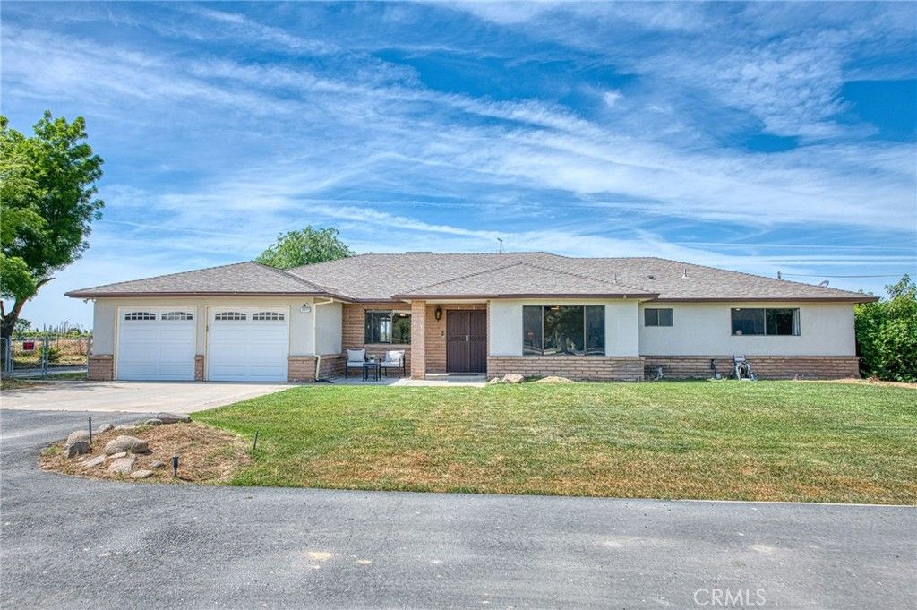 Photo of 3377 N Bryan Ave, Fresno, CA 93723 (MLS # FR26066708)